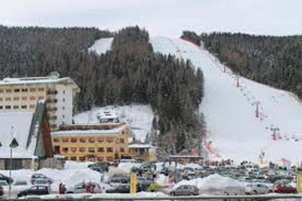 Alloggio Vacanze In Montagna Per Coppia Folgaria Exterior foto